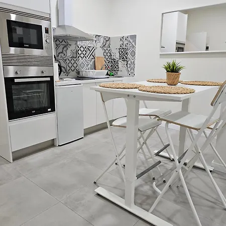 Estudio Trinidad Centro 2 Apartment Malaga